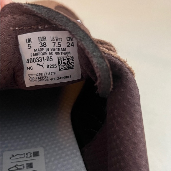 Puma Easy Rider Brown and White Sneakers - Picture 7 of 10